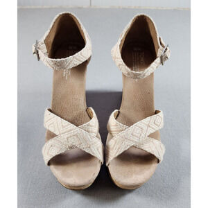 TOMS Sienna Woven Cork Wedge Sandals 10 Beige White Vacation Boho Strappy